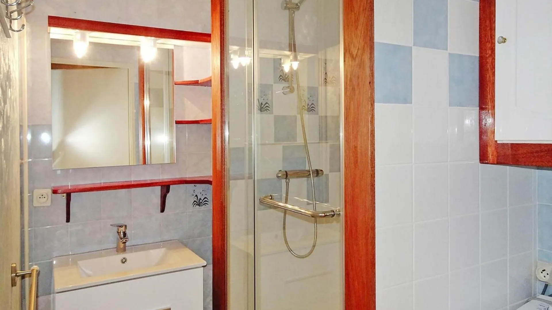 Apartment Sea View, St Quay Portrieux سان-كواي-بورتريو 0*,  فرنسا